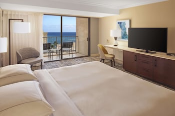 Room, 1 King Bed, Ocean View (Tapa Collection)