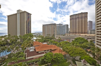 Room, 2 Double Beds, Roll-In Shower, Resort View