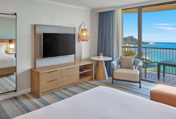 Suite, 1 Bedroom, Oceanfront (2 Queen beds,Rainbow Tower,Renovated)