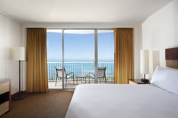 Room, 1 King Bed, Oceanfront