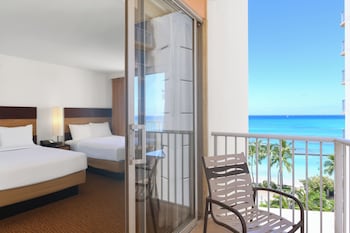 Room, 2 Double Beds, Partial Ocean View