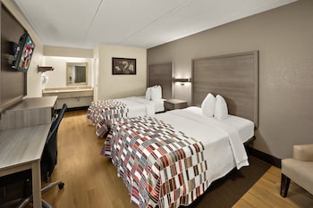 Deluxe Room, 2 Double Beds (Smoke Free)