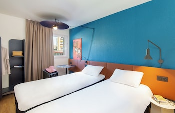 Standard Room, 2 Twin Beds