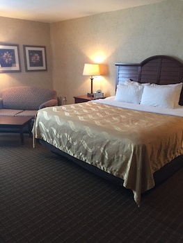 Standard Room, 1 Queen Bed, Non Smoking