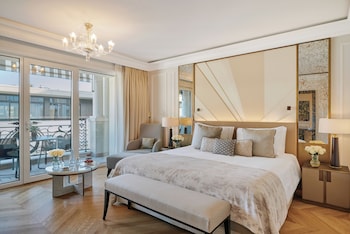 Prestige Room - Patio view