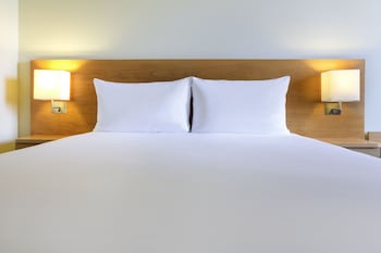 Standard Room, 1 Double Bed