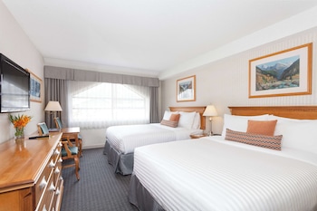 Deluxe Room, 2 Queen Beds (*NO* Air Conditioning)