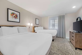 Suite, Multiple Beds (Two Bedroom)
