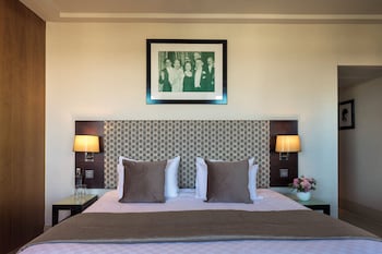 Executive Room, 1 King Bed with Sofa bed (Executive King Room)