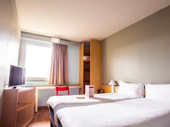 Standard Room, 2 Twin Beds