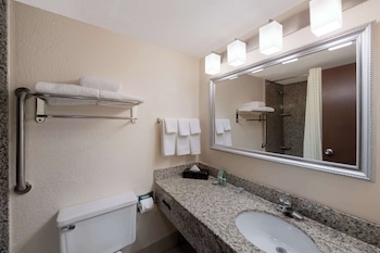Standard Room, 1 King Bed, Non Smoking, Refrigerator & Microwave