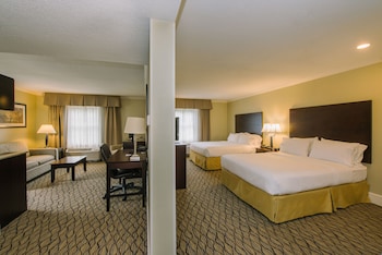 Single Room, 2 Queen Beds (Mobility, Accessible Tub)