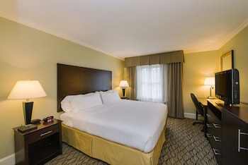Standard Room, 1 King Bed