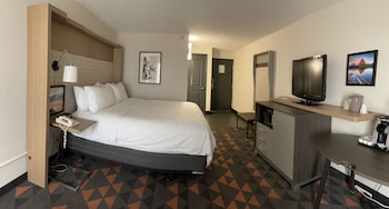 Standard Room, 1 King Bed