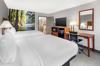 Room, 2 Queen Beds, Accessible, Non Smoking