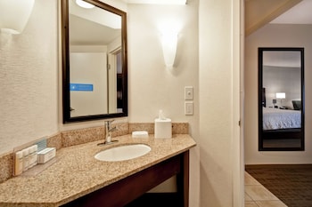 Deluxe Room, 1 King Bed, Non Smoking