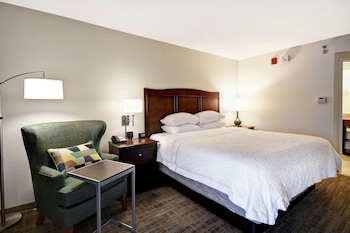 Deluxe Room, 1 King Bed, Non Smoking