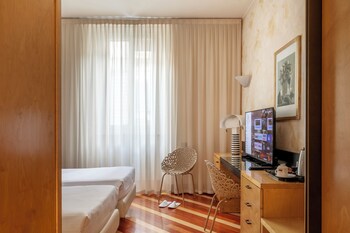 Standard Double or Twin Room (gym access)