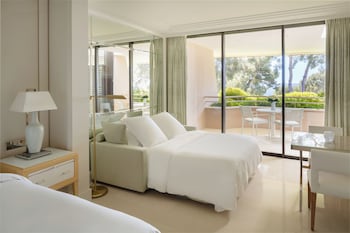 Deluxe Room, 1 King Bed
