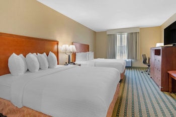 Standard Room, 2 Queen Beds, Non Smoking, Refrigerator & Microwave (2nd Floor)