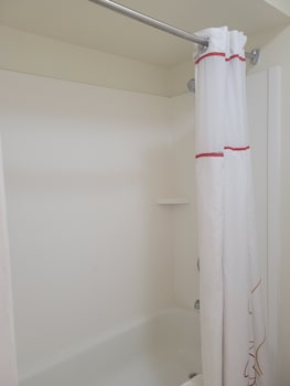 Studio Suite, 1 Queen Bed