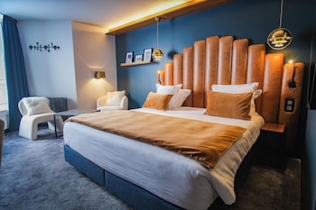 Double Room, Slope view