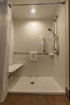 Room, 1 Queen Bed, Accessible, Non Smoking