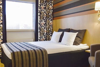 Room (Compact Single)