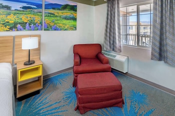 Room, 2 Queen Beds, Non Smoking