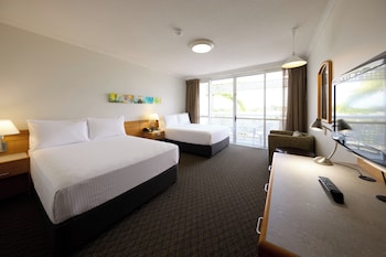 2 Double Beds Standard