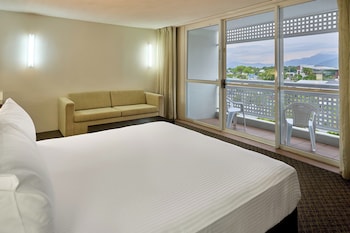 King Bed Premium with Sofa