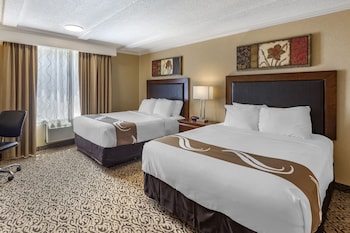 Suite, 2 Queen Beds, Accessible, Non Smoking