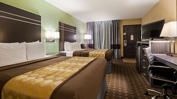 Standard Room, 2 Queen Beds, Non Smoking (Pet Friendly)