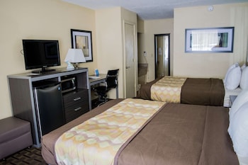 Standard Room, 2 Queen Beds, Non Smoking (Pet Friendly)