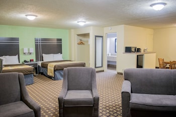Standard Room, 2 Queen Beds, Non Smoking (Third bed is a Sofabed)