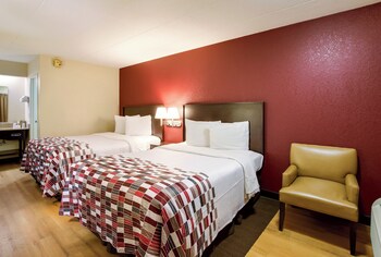 Deluxe Room, 2 Queen Beds, Non Smoking