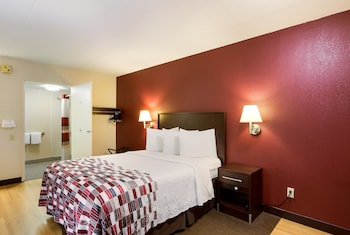 Deluxe Room, 1 Queen Bed, Accessible, Non Smoking