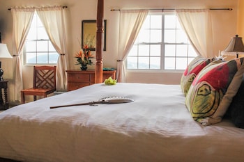 Deluxe Room, 1 King Bed