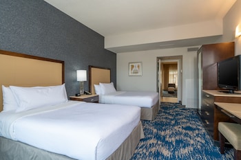 Suite, Multiple Beds, Accessible (Roll-In Shower)