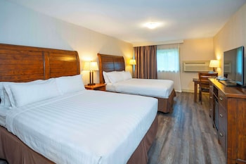 Room, 2 Queen Beds, Non Smoking