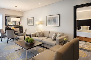 Suite, 1 Bedroom, Pool View