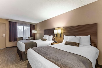 Standard Room, 2 Double Beds, Non Smoking, Refrigerator