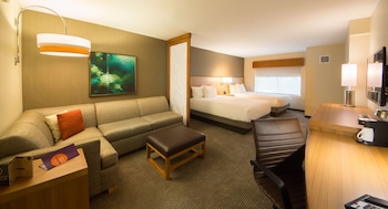 Room, Multiple Beds, Accessible, Bathtub