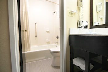 Suite, 1 King Bed, Accessible, Non Smoking