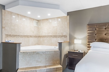 Room, 1 Queen Bed (Whirlpool)