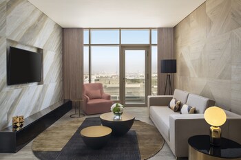 Junior Suite, 1 King Bed