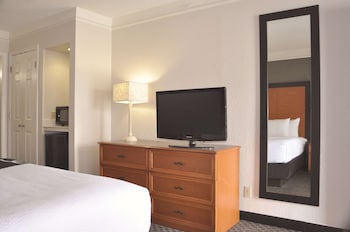 Deluxe Room, 1 King Bed, Non Smoking