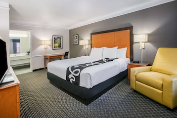 Deluxe Room, 1 King Bed, Non Smoking