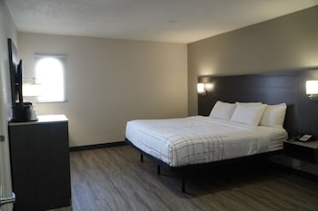 Suite, 1 King Bed, Non Smoking