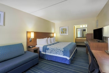 Room, 1 King Bed, Accessible, Non Smoking (Mobility)